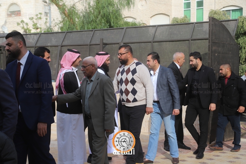 Madar Al-Saa Images