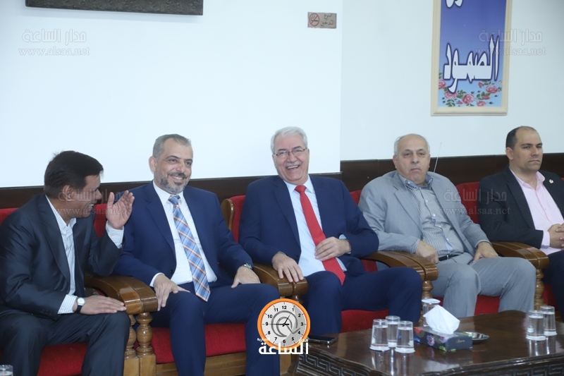 Madar Al-Saa Images