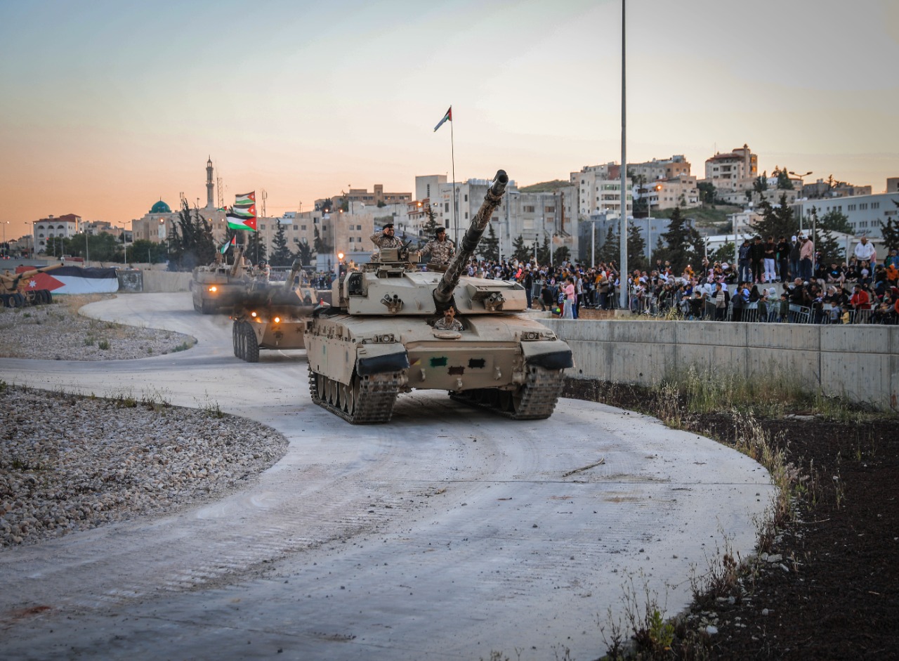 Madar Al-Saa Images