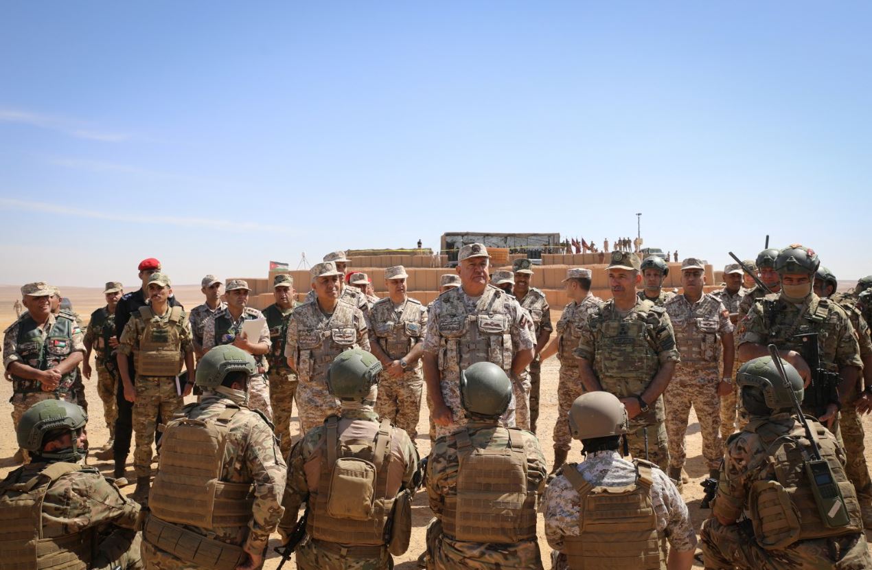 Madar Al-Saa Images