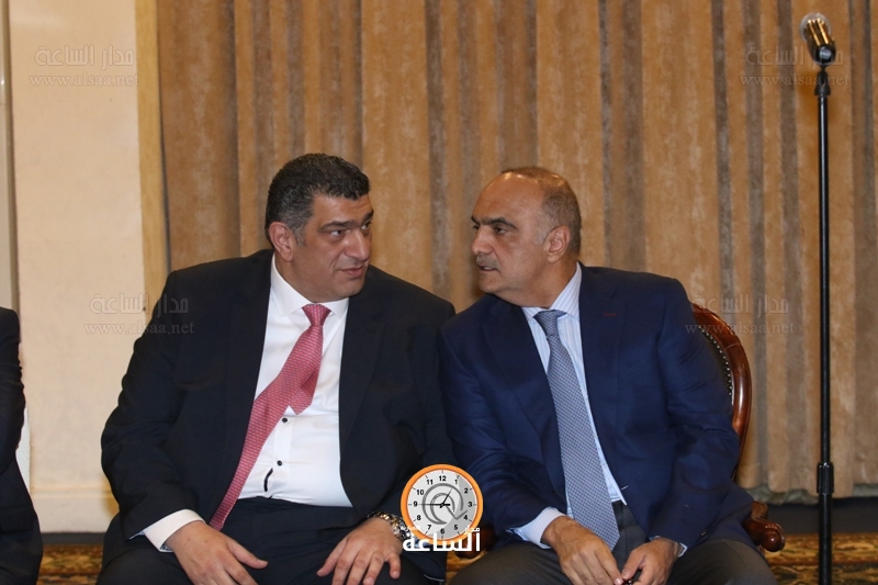 Madar Al-Saa Images