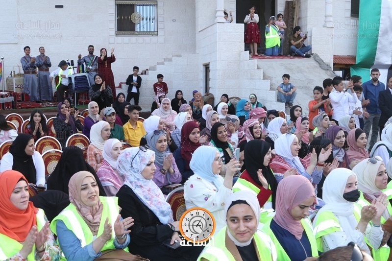 Madar Al-Saa Images