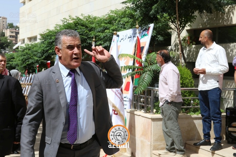 Madar Al-Saa Images