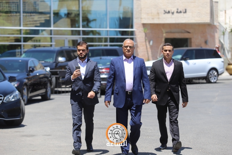Madar Al-Saa Images