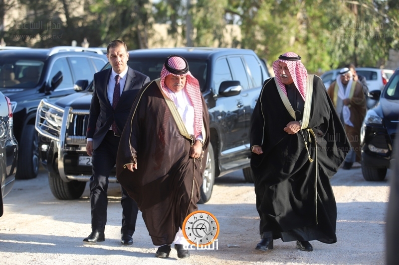 Madar Al-Saa Images