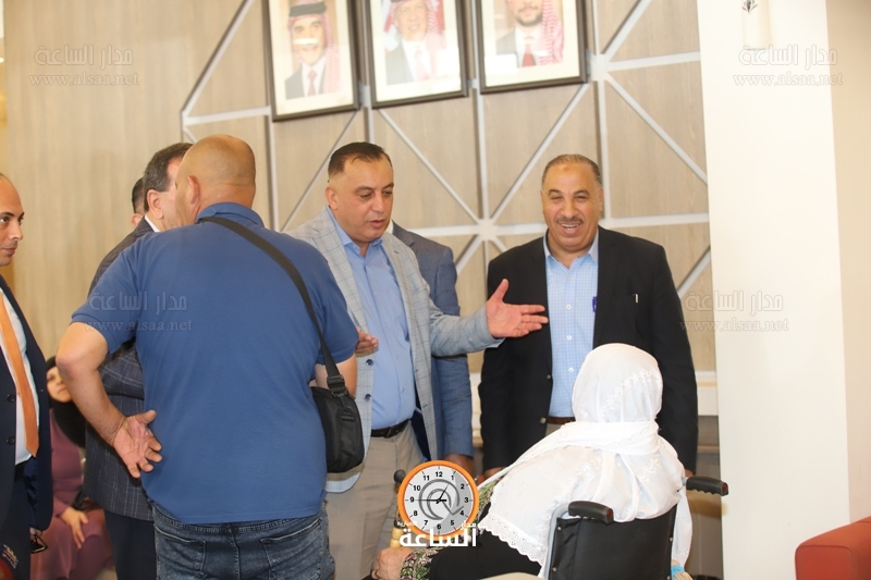 Madar Al-Saa Images