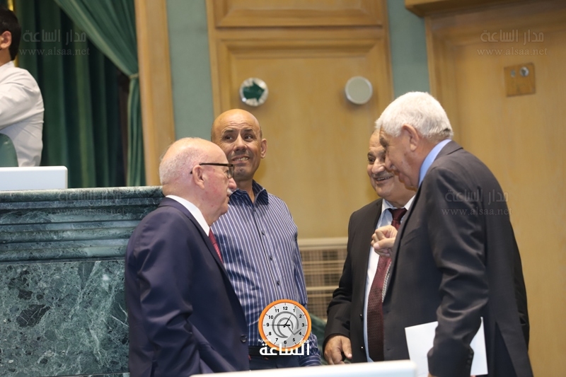 Madar Al-Saa Images