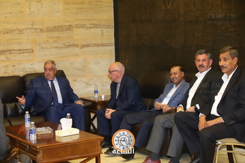Madar Al-Saa Images