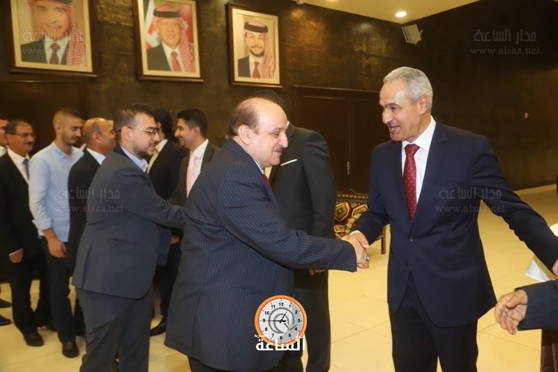Madar Al-Saa Images
