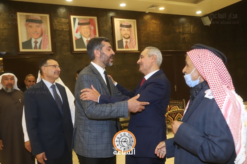 Madar Al-Saa Images