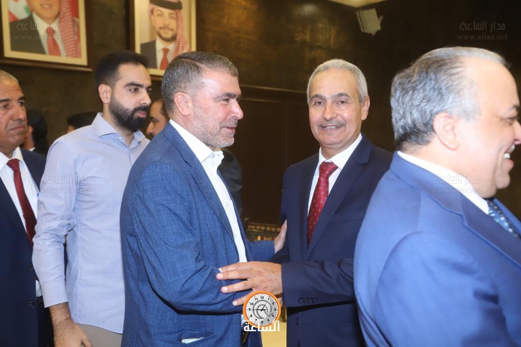 Madar Al-Saa Images