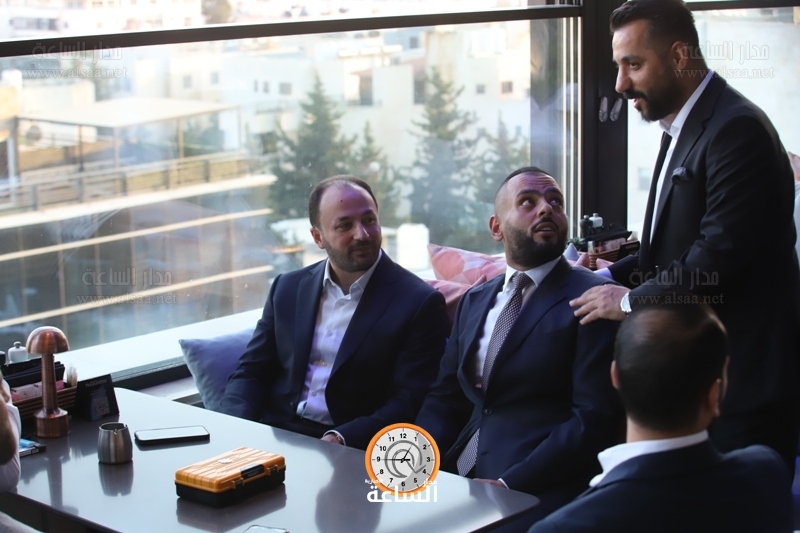 Madar Al-Saa Images