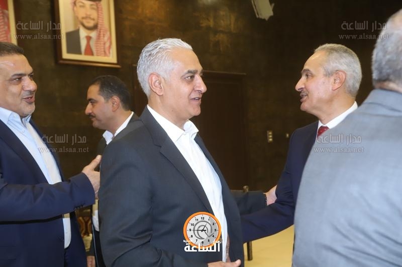 Madar Al-Saa Images