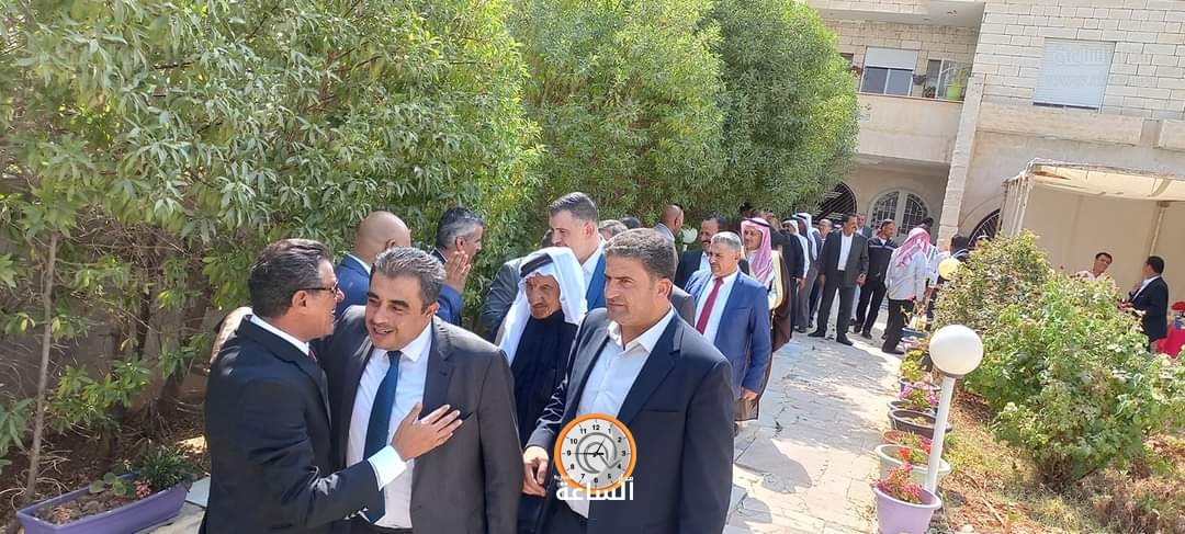 Madar Al-Saa Images