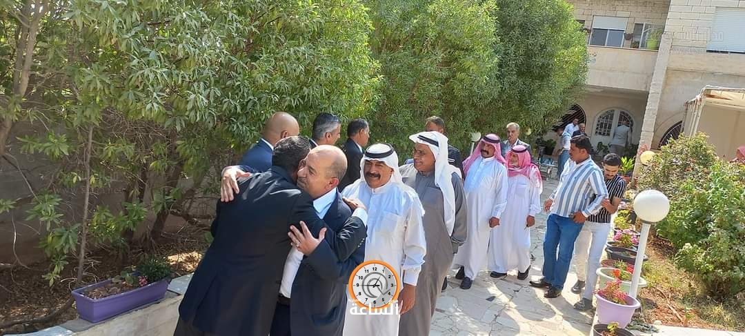 Madar Al-Saa Images