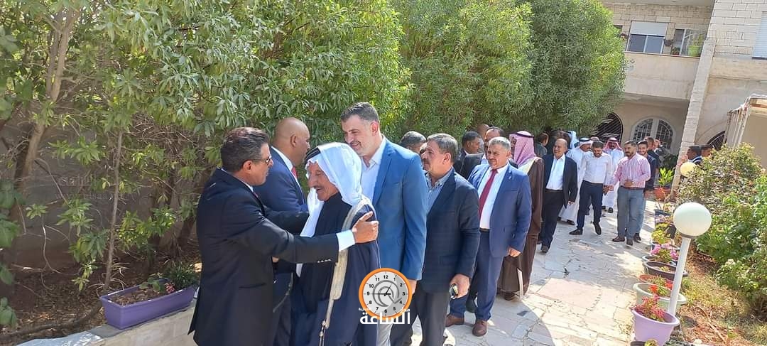 Madar Al-Saa Images