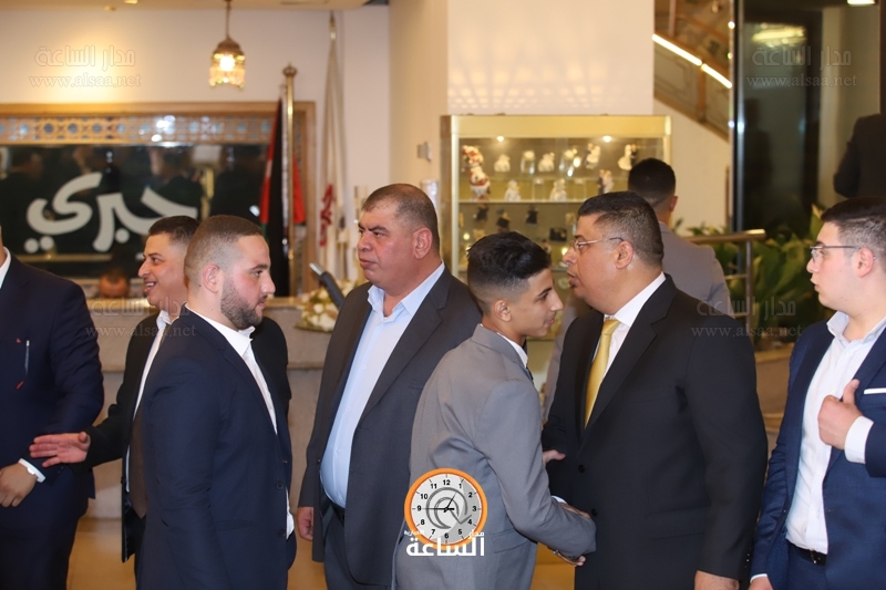 Madar Al-Saa Images
