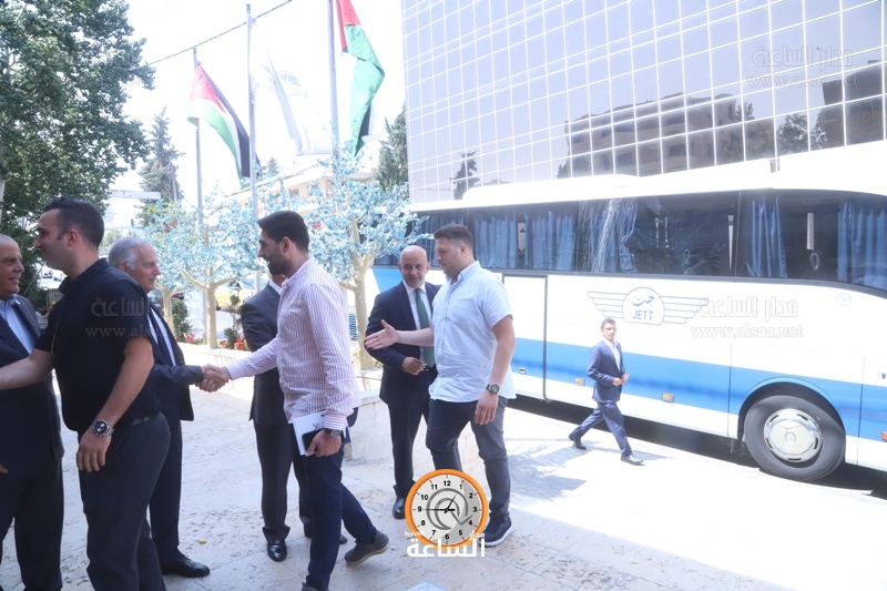Madar Al-Saa Images