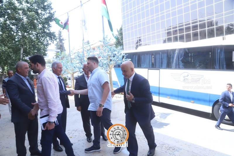 Madar Al-Saa Images