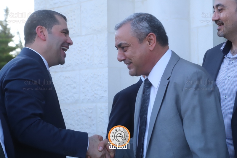 Madar Al-Saa Images