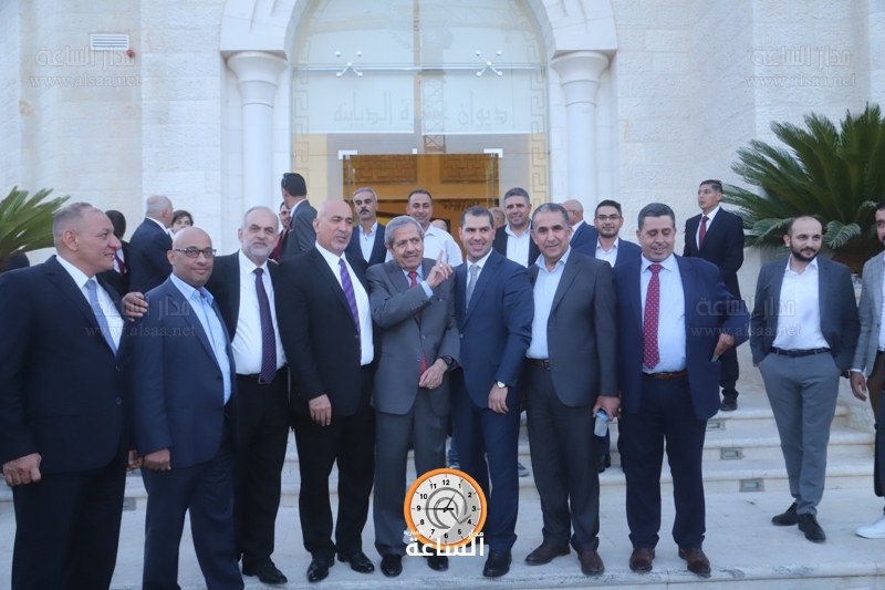 Madar Al-Saa Images