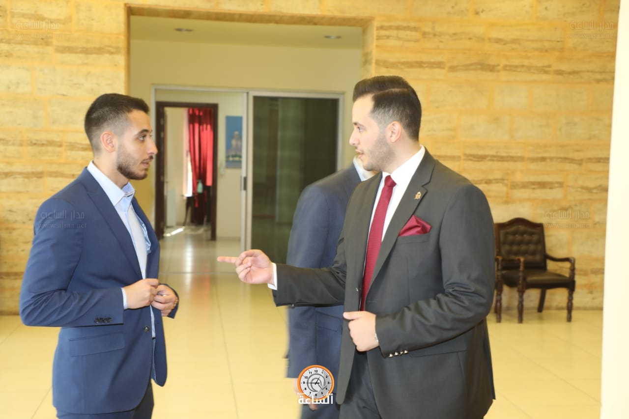 Madar Al-Saa Images
