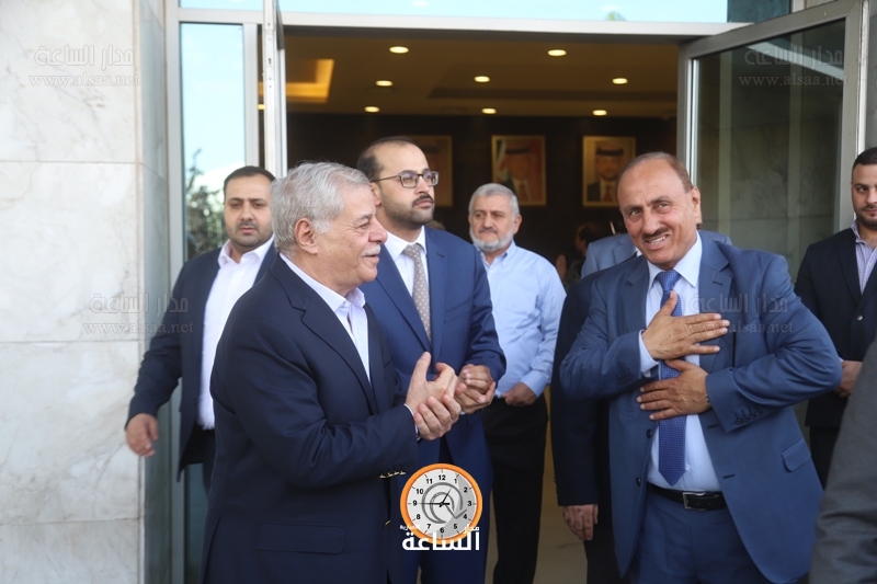 Madar Al-Saa Images