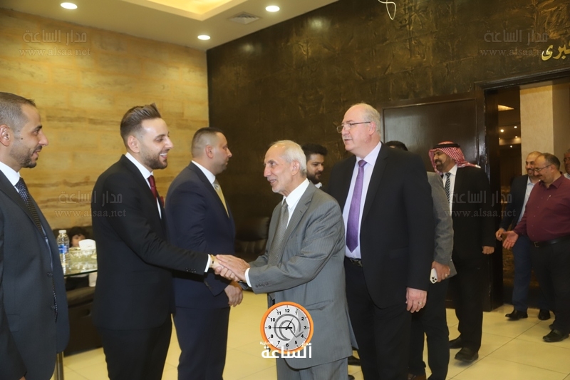 Madar Al-Saa Images