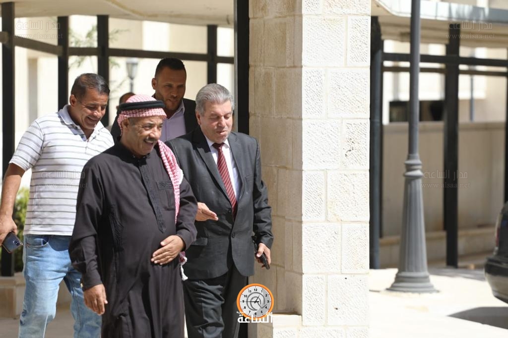 Madar Al-Saa Images