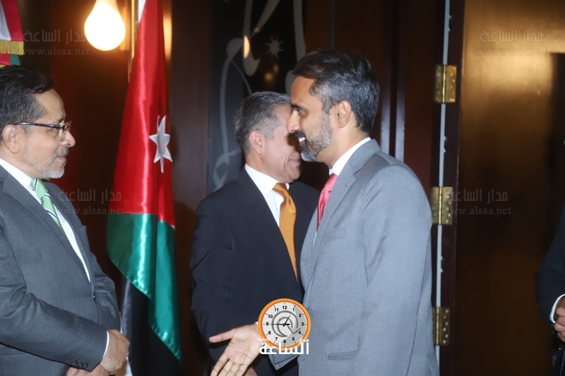 Madar Al-Saa Images