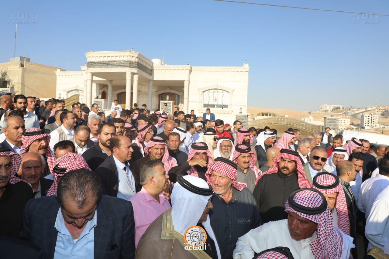 Madar Al-Saa Images