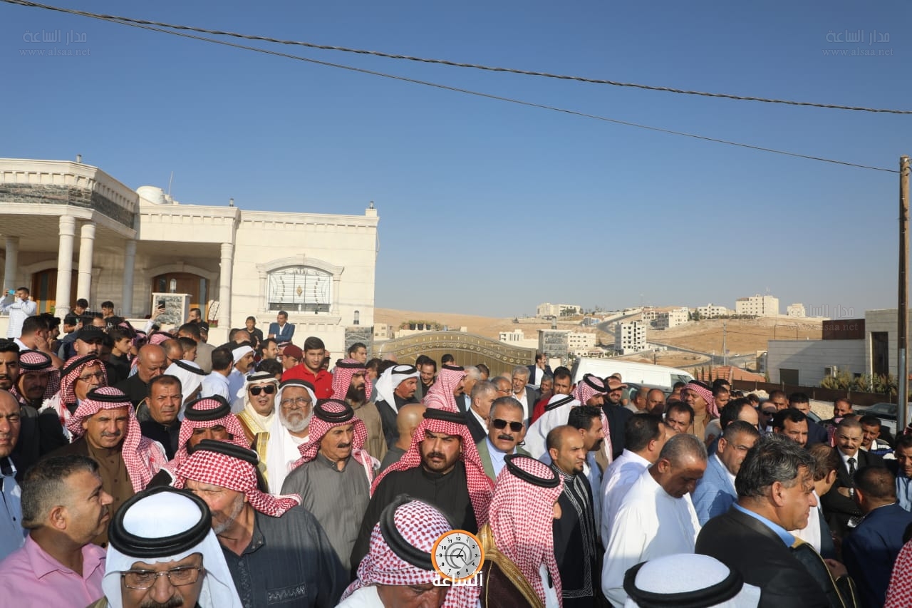 Madar Al-Saa Images