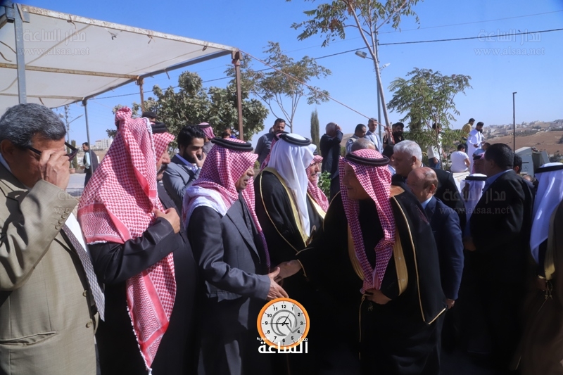 Madar Al-Saa Images