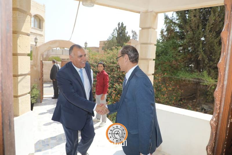 Madar Al-Saa Images