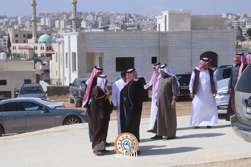 Madar Al-Saa Images