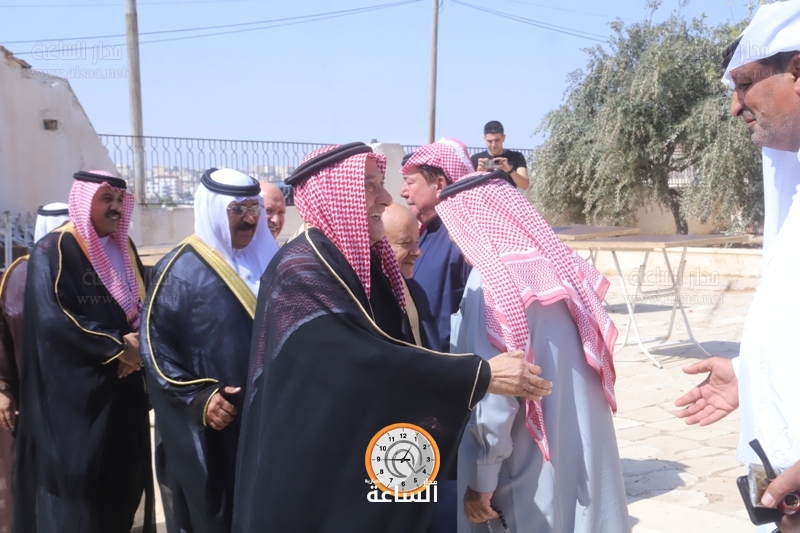 Madar Al-Saa Images