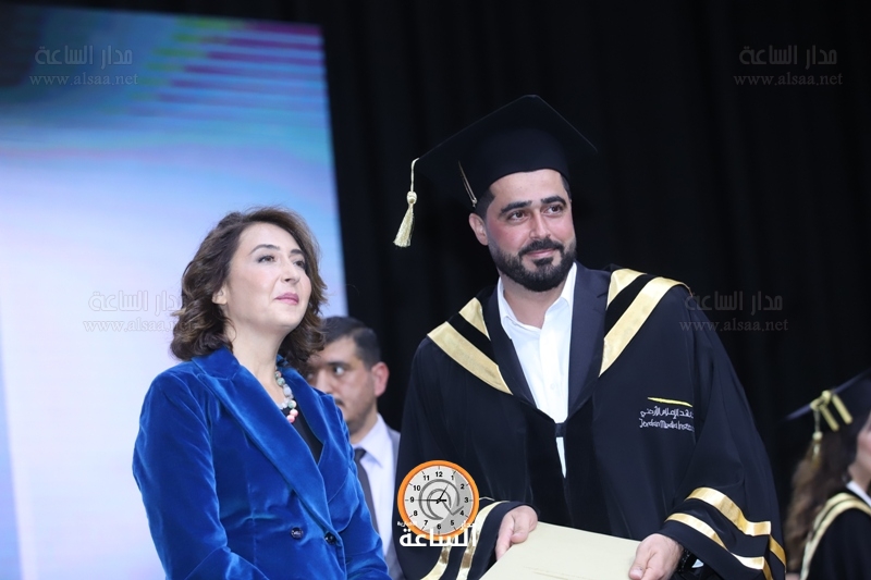 Madar Al-Saa Images