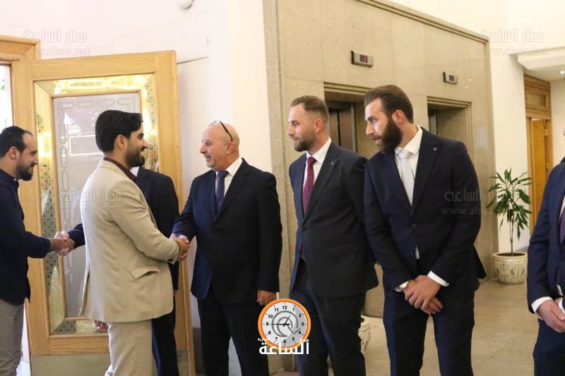 Madar Al-Saa Images