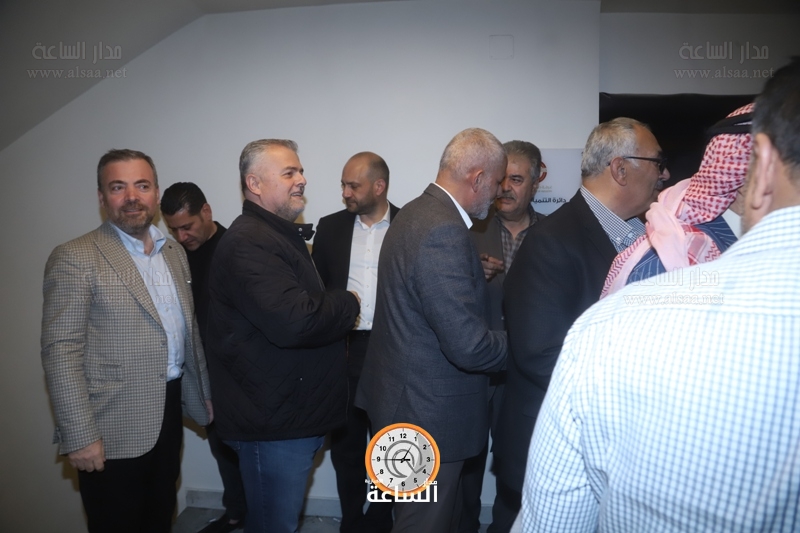 Madar Al-Saa Images