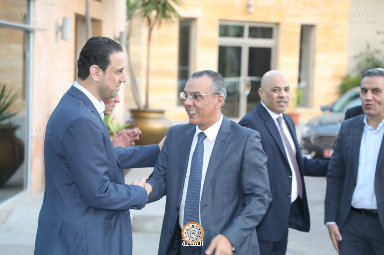 Madar Al-Saa Images