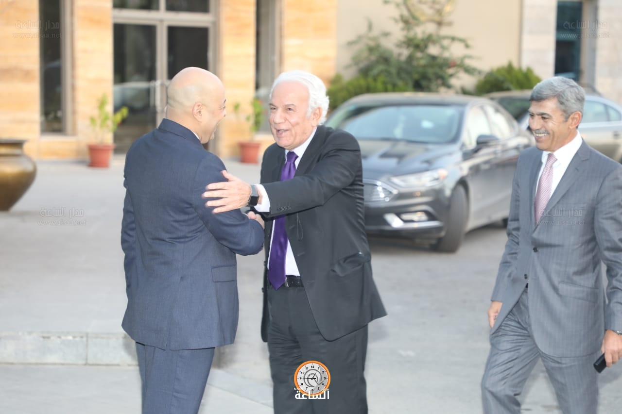 Madar Al-Saa Images