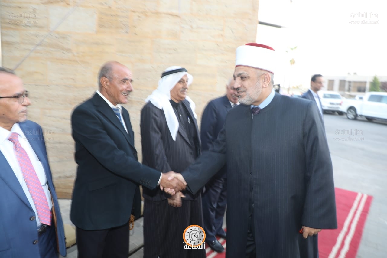Madar Al-Saa Images