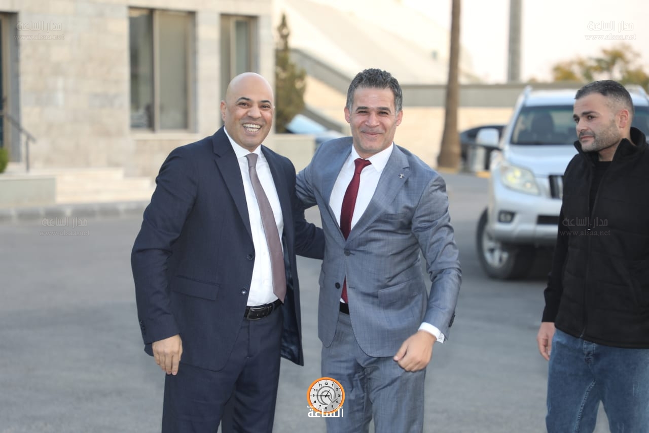 Madar Al-Saa Images