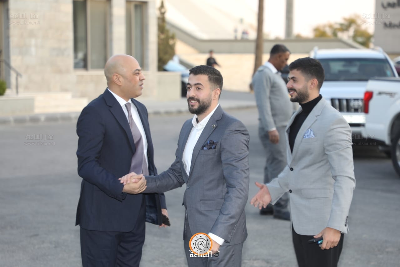 Madar Al-Saa Images
