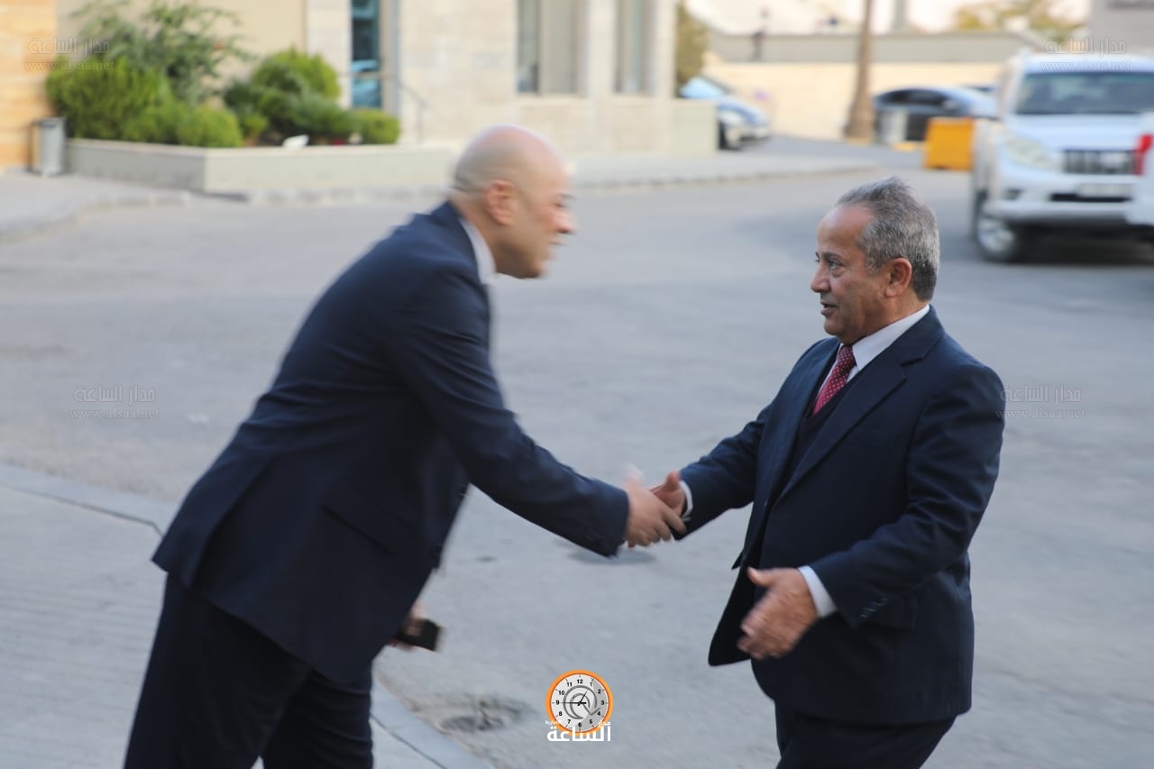 Madar Al-Saa Images