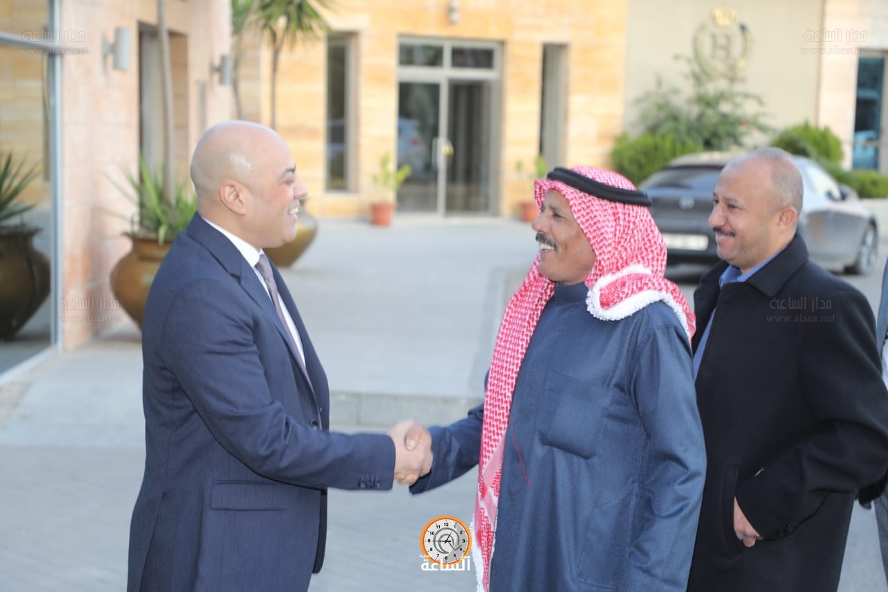 Madar Al-Saa Images