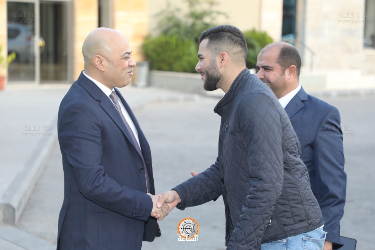 Madar Al-Saa Images