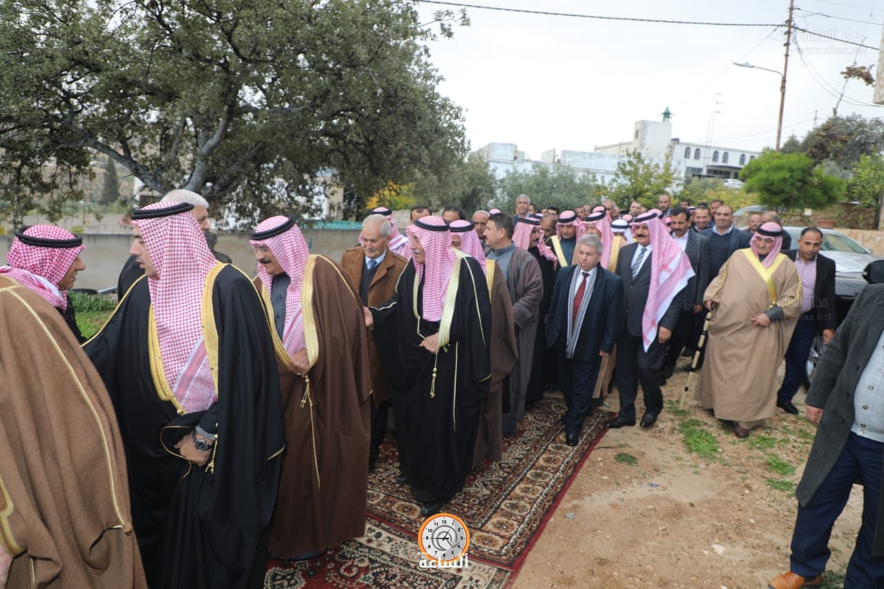 Madar Al-Saa Images