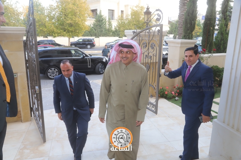 Madar Al-Saa Images
