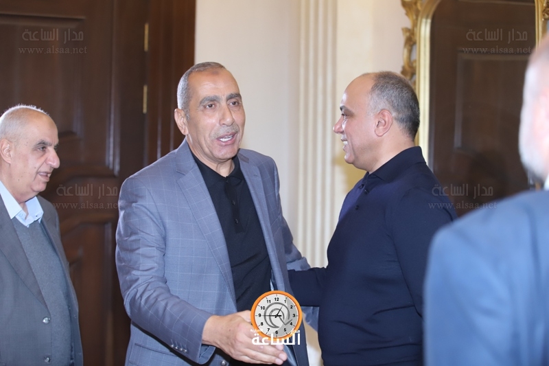 Madar Al-Saa Images